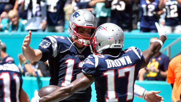 Patriots - Antonio Brown TD